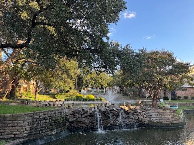 3550 Country Square Drive 505, Carrollton, TX 75006