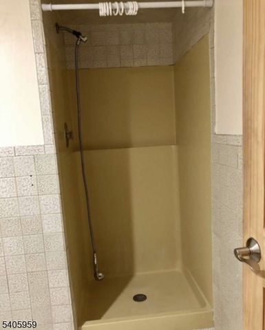 155 Prescott Ave, Hawthorne Boro, NJ 07506