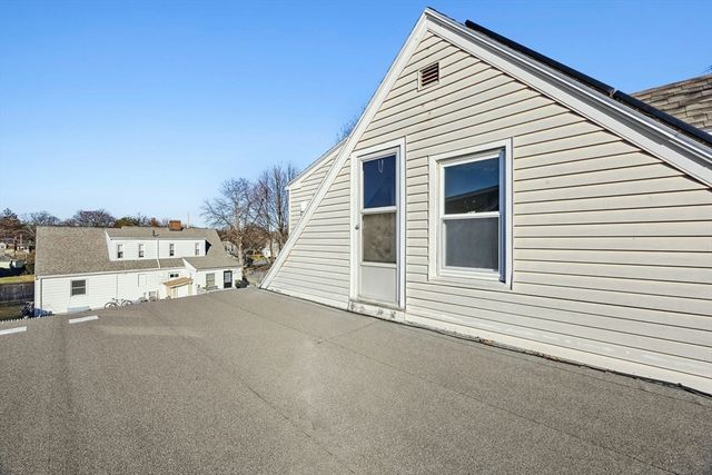 35 Curran Road, Lynn, MA 01905