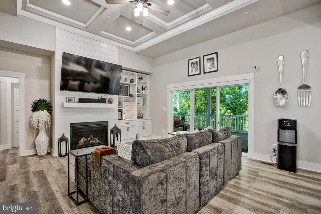 Image 13 of property listing at 2412 SCOTLON CT, Forest Hill, MD 21050