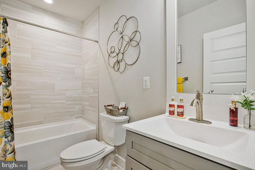 Image 52 of property listing at 2412 SCOTLON CT, Forest Hill, MD 21050