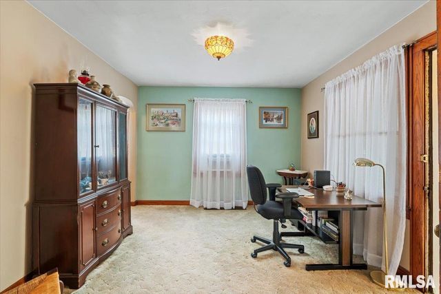 914 1ST Avenue, Hampton, IL 61256