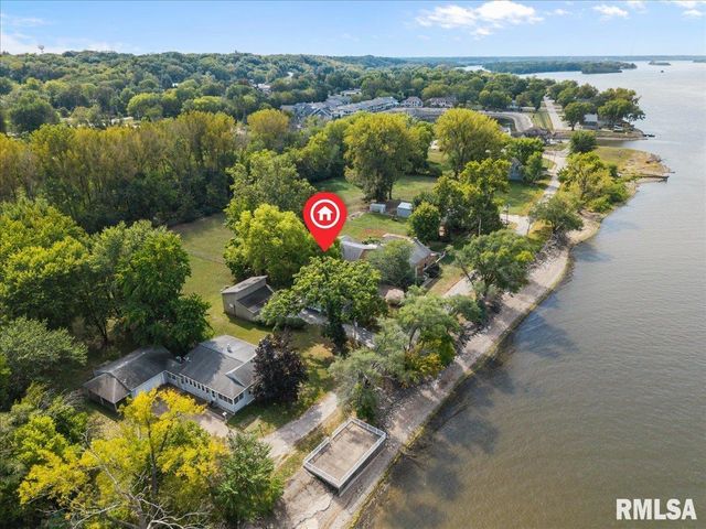 914 1ST Avenue, Hampton, IL 61256