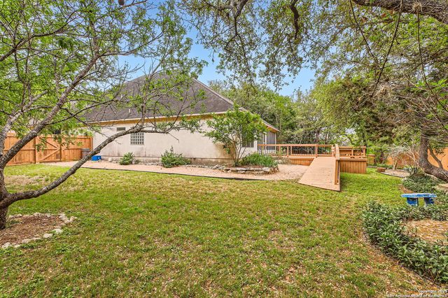 18522 Emerald Forest, San Antonio, TX 78259