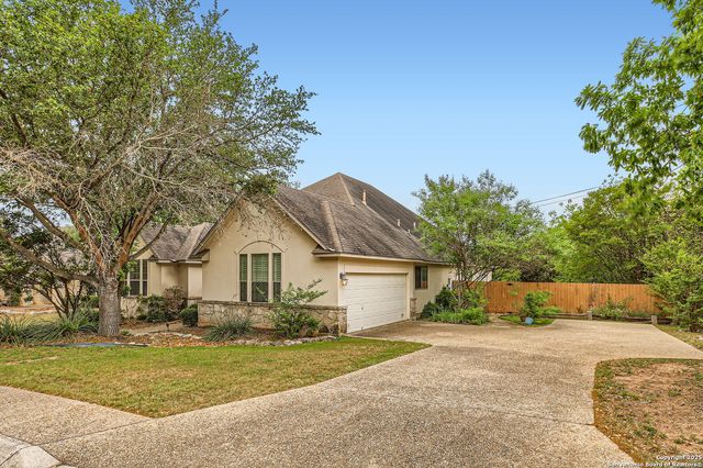 18522 Emerald Forest, San Antonio, TX 78259