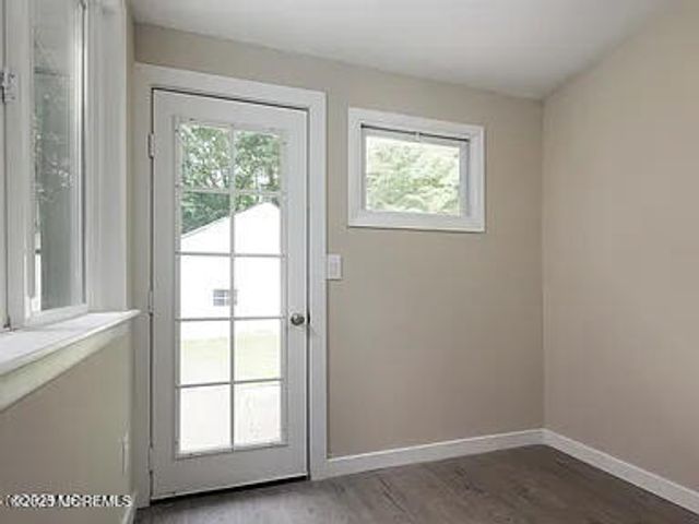 14 Homestead Lane, Roosevelt, NJ 08555