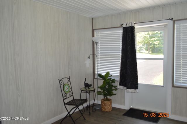 14 Homestead Lane, Roosevelt, NJ 08555