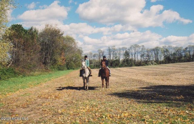 14 Homestead Lane, Roosevelt, NJ 08555