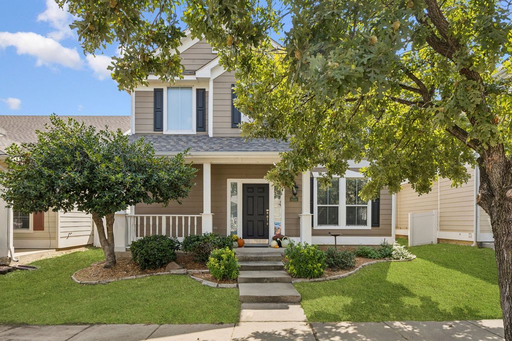 10346 Waterbury Drive, Providence Village, TX 76227