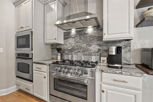 8238 Ipswich Court, Summerfield, NC 27358