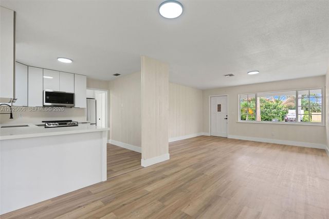 5726 Karen Drive, West Palm Beach, FL 33415