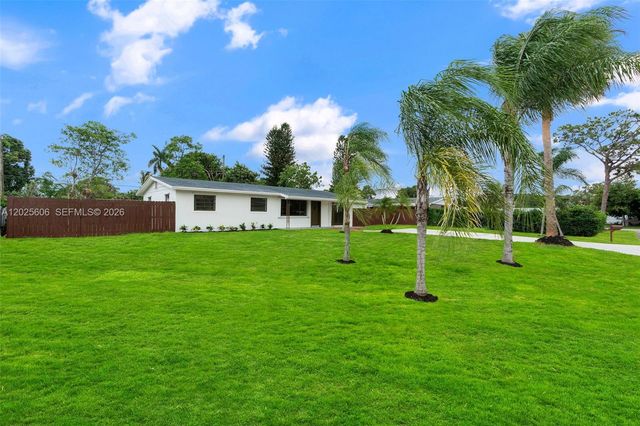 5726 Karen Drive, West Palm Beach, FL 33415