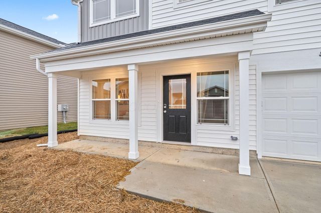 55 Genoa Circle, Commercial Point, OH 43116