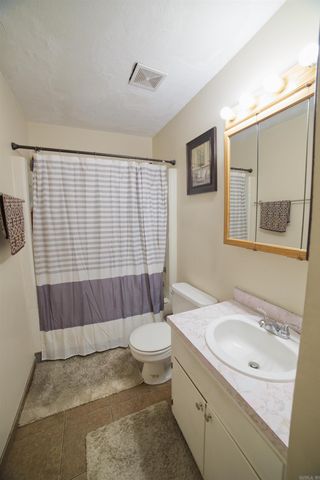 911 Ada, Paragould, AR 72450