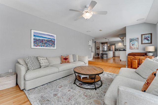 23 Vale Drive, South Burlington, VT 05403