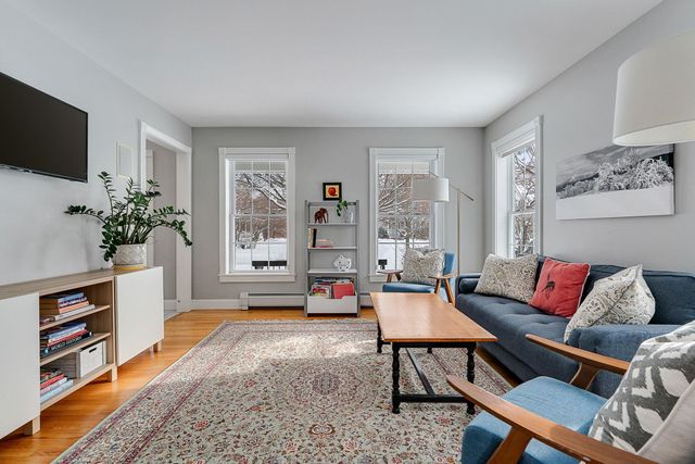 23 Vale Drive, South Burlington, VT 05403