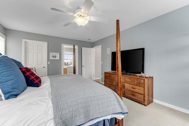 23 Vale Drive, South Burlington, VT 05403