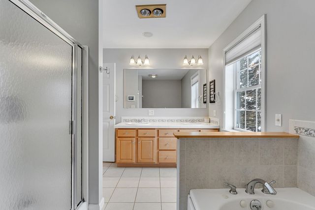 23 Vale Drive, South Burlington, VT 05403