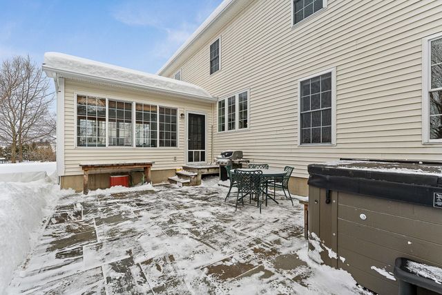 23 Vale Drive, South Burlington, VT 05403