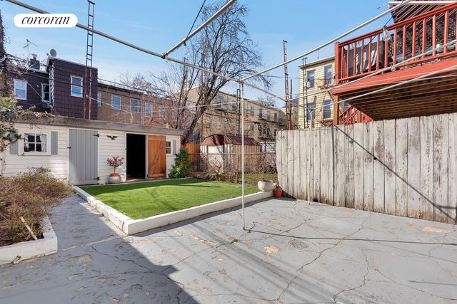 105 MONITOR Street, New York City, NY 11222