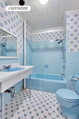 105 MONITOR Street, New York City, NY 11222