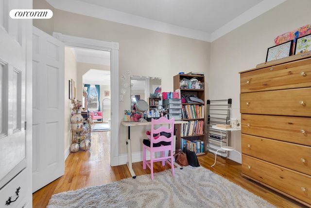 105 MONITOR Street, New York City, NY 11222