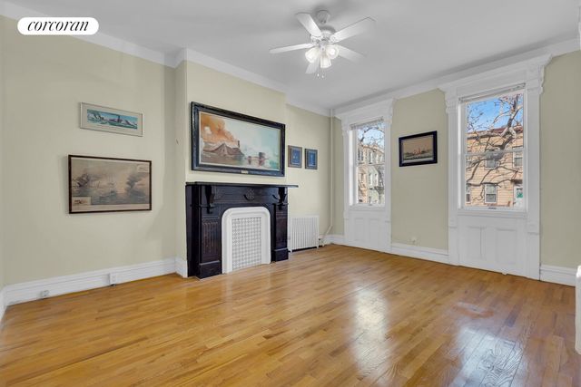 105 MONITOR Street, New York City, NY 11222