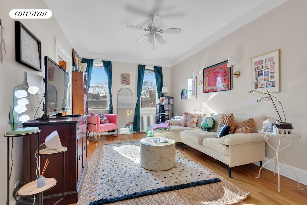 105 MONITOR Street, New York City, NY 11222