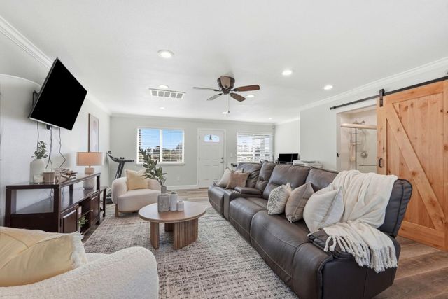 10740 New Avenue, Gilroy, CA 95020