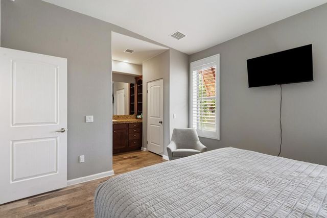 1018 Villorrio Drive N, Palm Springs, CA 92262