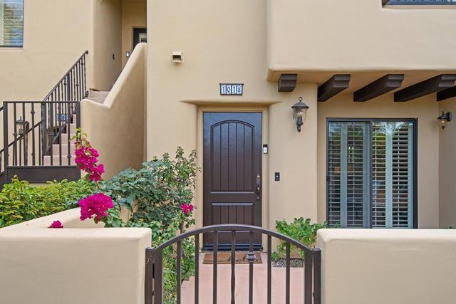 1018 Villorrio Drive N, Palm Springs, CA 92262