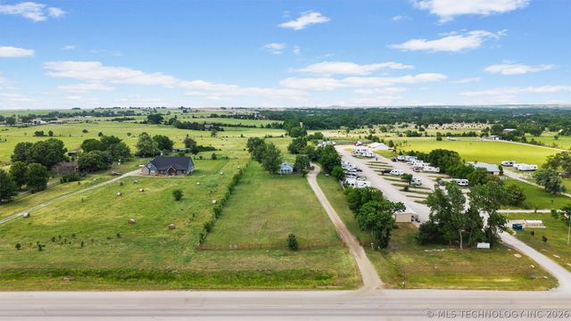 402400 Hwy 60, Bartlesville, OK 74006