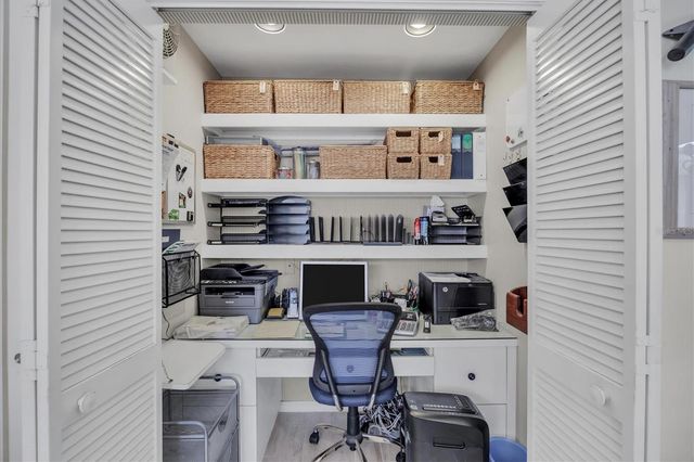 8320 CREEKVIEW LANE, Englewood, FL 34224