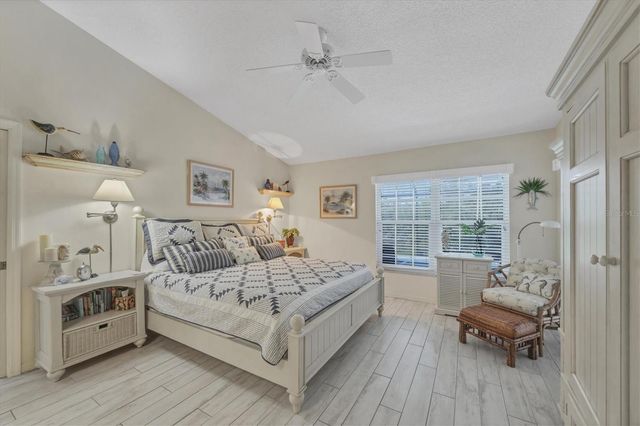 8320 CREEKVIEW LANE, Englewood, FL 34224