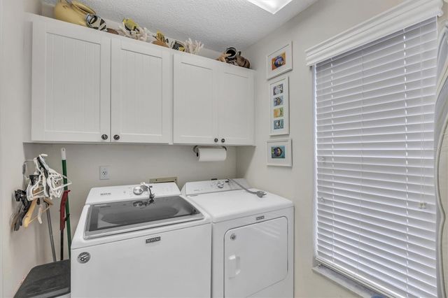 8320 CREEKVIEW LANE, Englewood, FL 34224