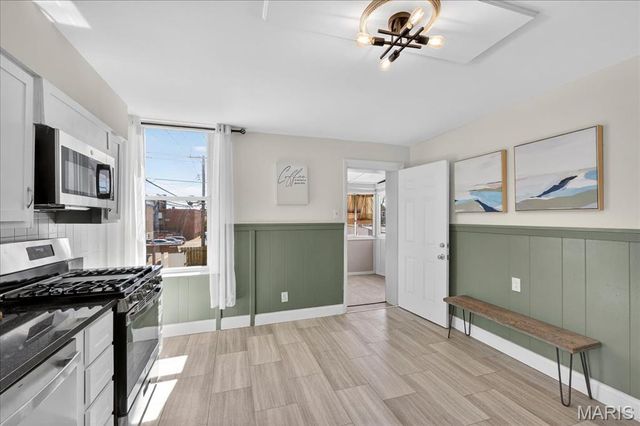 4314 Ellenwood Avenue, St Louis, MO 63116