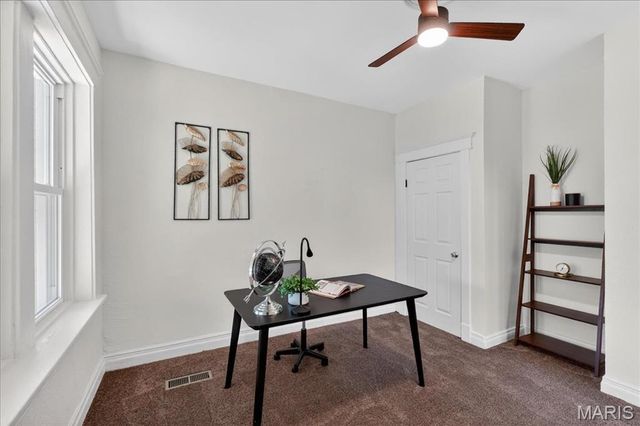 4314 Ellenwood Avenue, St Louis, MO 63116