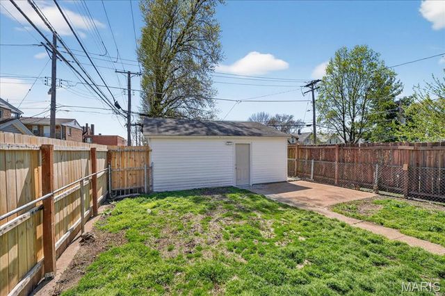 4314 Ellenwood Avenue, St Louis, MO 63116