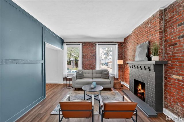 4314 Ellenwood Avenue, St Louis, MO 63116