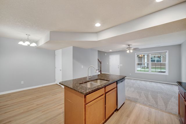 9125 Greenspire Drive 114, West Des Moines, IA 50266