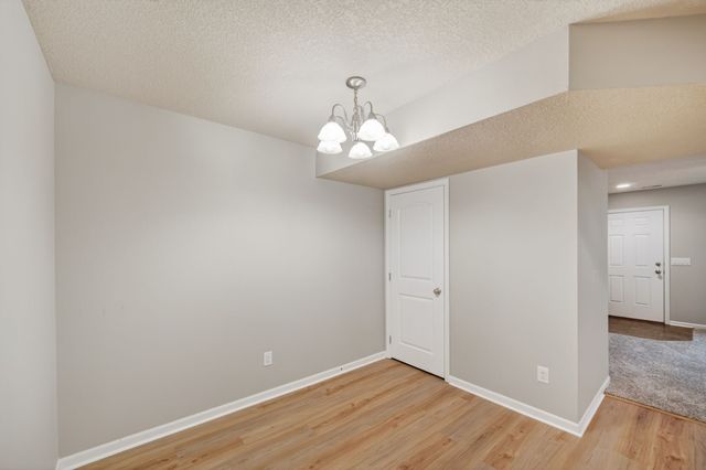 9125 Greenspire Drive 114, West Des Moines, IA 50266