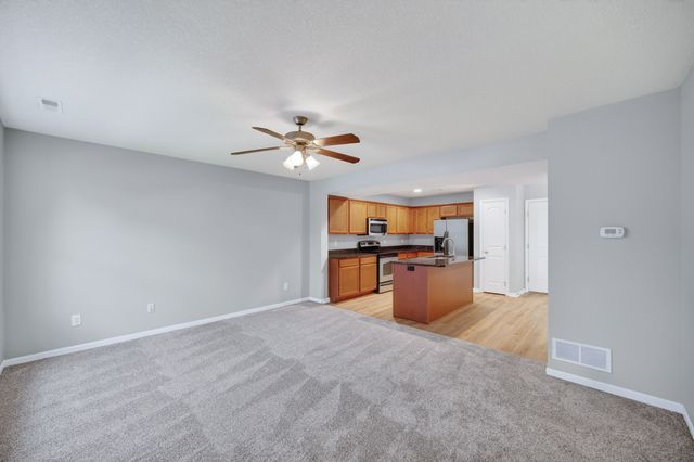 9125 Greenspire Drive 114, West Des Moines, IA 50266