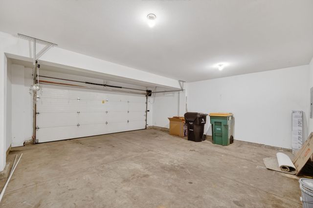 9125 Greenspire Drive 114, West Des Moines, IA 50266