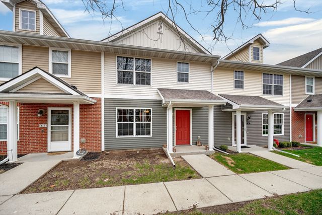 9125 Greenspire Drive 114, West Des Moines, IA 50266