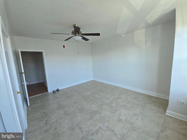 433 W CHEW AVE, Philadelphia, PA 19120