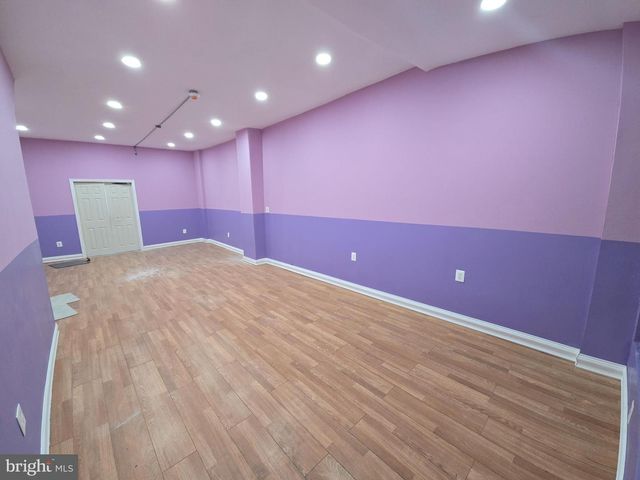 433 W CHEW AVE, Philadelphia, PA 19120