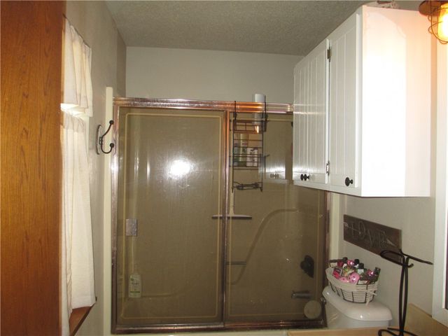 1 Beaver, Holiday Island, AR 72631