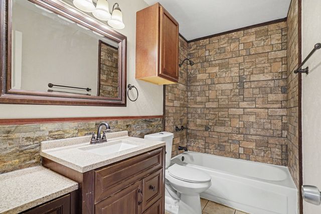 4245 Periwinkle Drive, Fort Worth, TX 76137