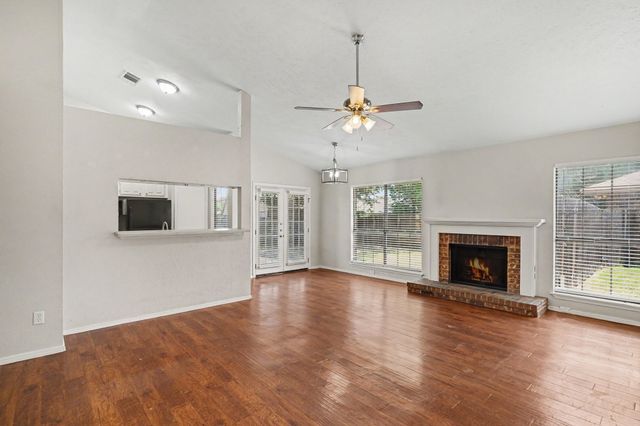 4245 Periwinkle Drive, Fort Worth, TX 76137