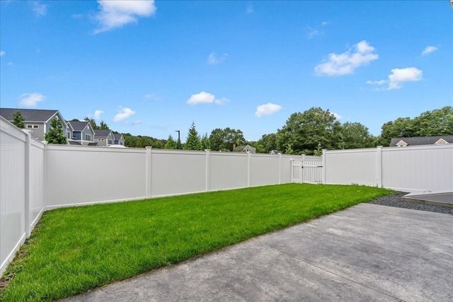 16 Ocean Pines Drive A, Bourne, MA 02562